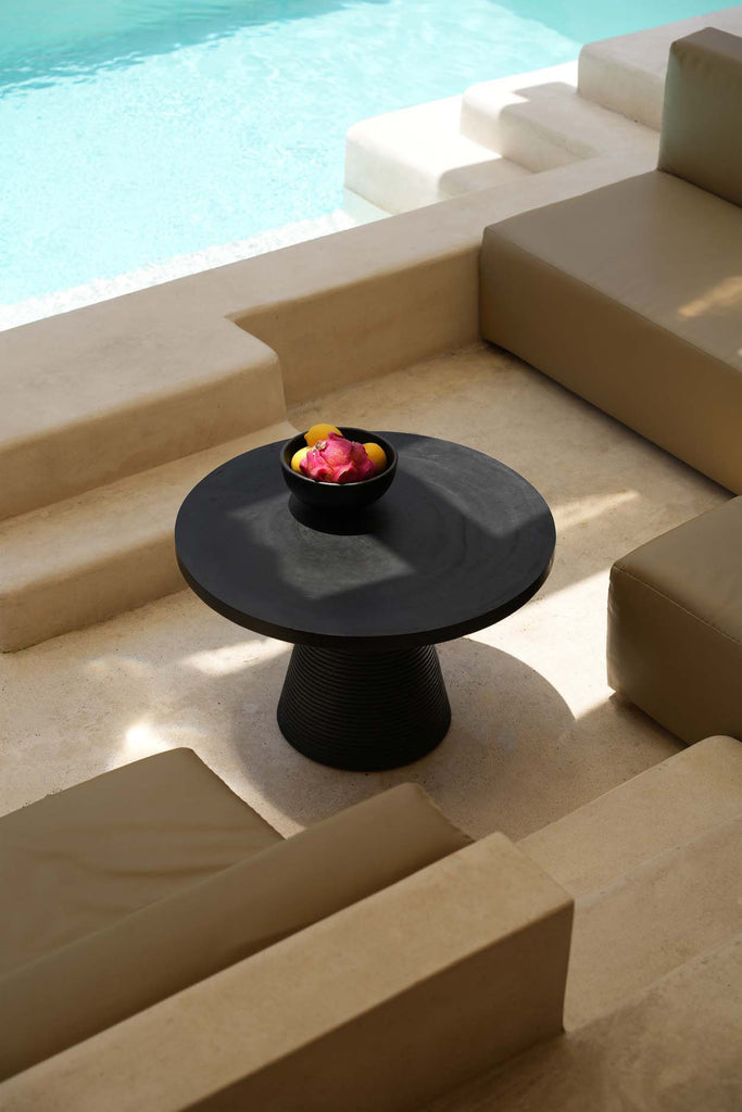 The Hi Matata Coffee Table - Black, D 70 CM